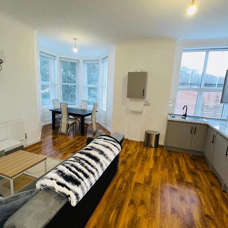 Newly Refurbished Two Bedrooms Flat St Leonards-on-Sea المظهر الخارجي الصورة